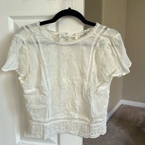 Short Sleeve Lace Tie Back Blouse